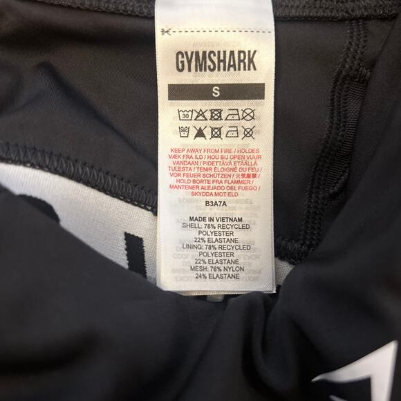 NWOT Gymshark Training Brandmark Sports Bra Black Size S - Picture 6 of 6